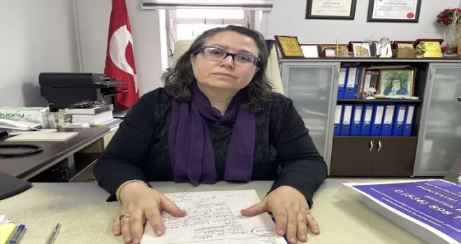 Enkazdaki depremzedelere “ilk psikolojik yardım“ kurtarma ekiplerinden geldi