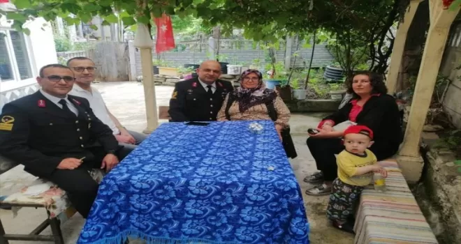 Erfelek’te şehit aileleri ve gaziler ziyaret edildi