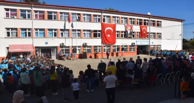 Espiye'de İlköğretim Haftası kutlandı