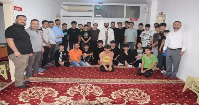 Espiye Müftüsü Gülbe, öğrencilerle bir araya geldi