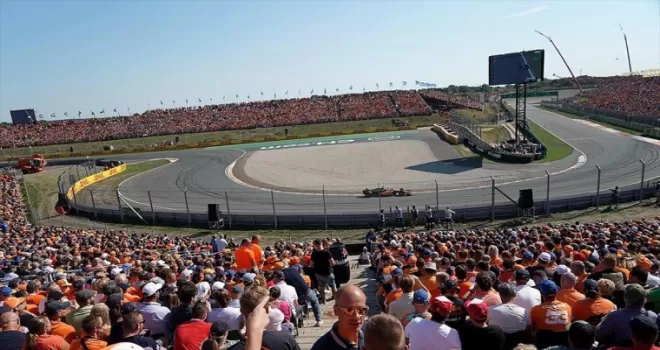 F1 Hollanda Grand Prix'sinde pole pozisyonu Verstappen'in