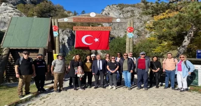 Fransız turizmciler kanyonları ile ünlü Pınarbaşı ilçesini gezdi