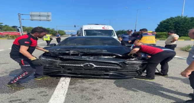 Galatasaraylı futbolcu Barış Alper Yılmaz, Giresun’da trafik kazası geçirdi