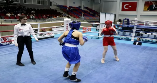 Gençler A Türkiye Boks Şampiyonası, Karabük’te devam ediyor