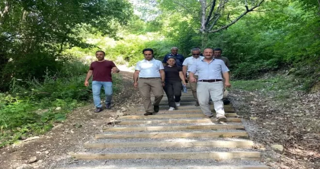 Gerze Kaymakamı Dündar Sorkun Şelalesi’ndeki çalışmaları inceledi