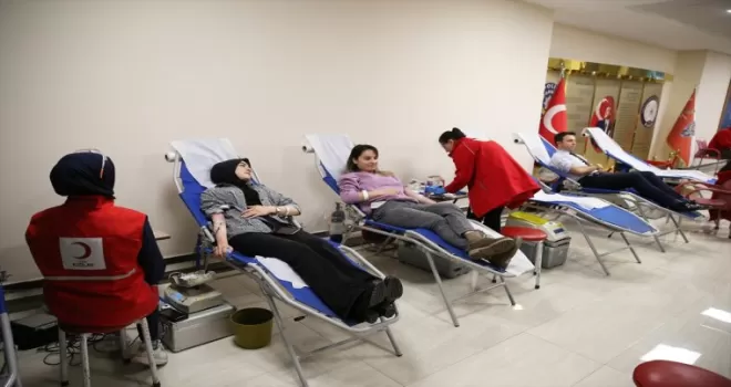 Giresun Emniyet Müdürlüğü'nden kan bağışına destek