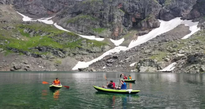 Giresun’un buzul gölleri doğaseverlerin yeni rotası oldu