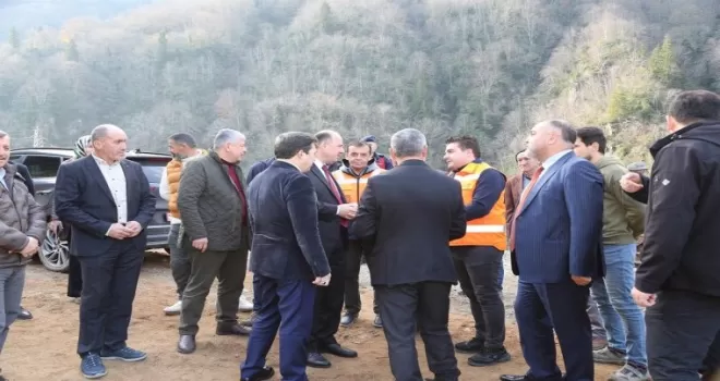 Giresun Valisi Serdengeçti Espiye-Ericek grup yolunda incelemelerde bulundu