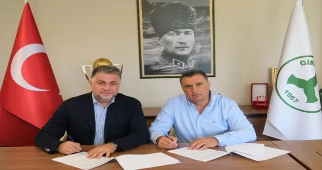 Giresunspor, teknik direktör Mustafa Kaplan ile resmi sözleşme imzaladı