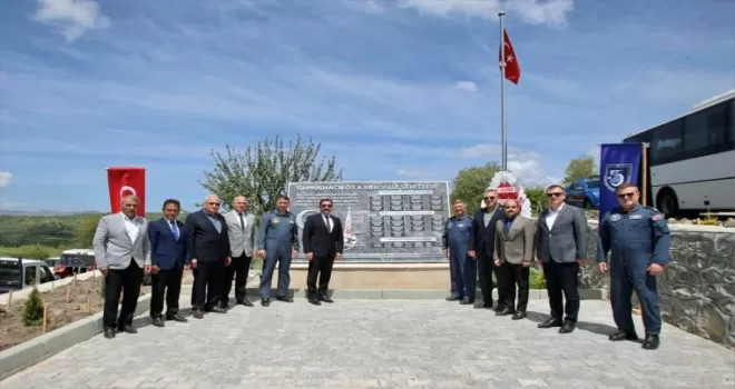 Gümüşhacıköy’de şehitlik anıtı törenle açıldı