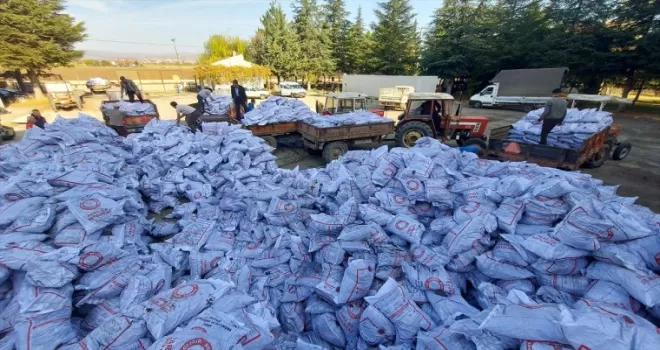 Gümüşhacıköy SYDV’den kömür yardımı