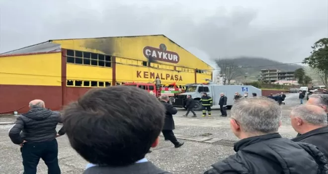 GÜNCELLEME - Artvin’de çay fabrikasında çıkan yangın kontrol altına alındı