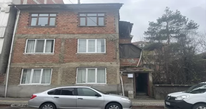 GÜNCELLEME - Bartın'da ayrı yaşadığı eşi tarafından bıçaklanan kadın öldü