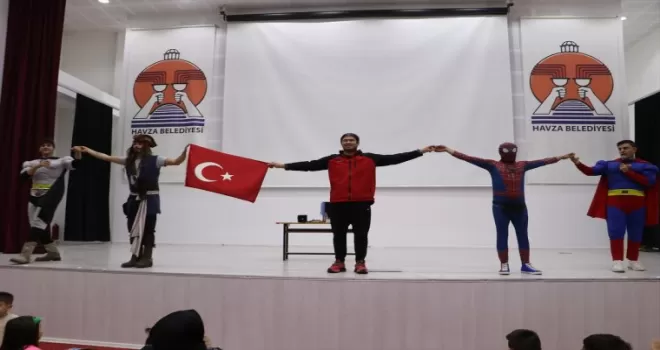 Havza’da Dinozor Sirki gösteri sundu