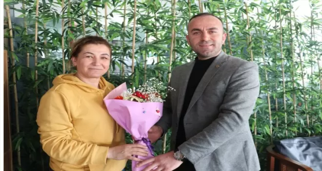 Havza’nın tek kadın muhtarına Dünya Kadınlar Günü kutlaması
