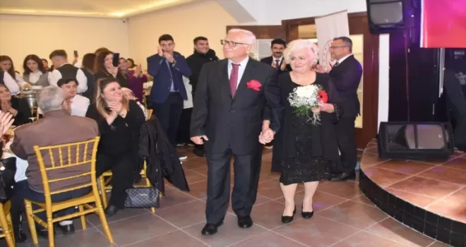 Huzurevinde mutluluğa "evet" dediler