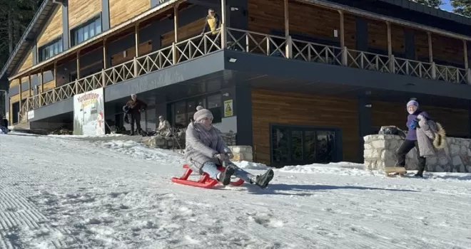 Ilgaz Yurduntepe Kayak Merkezi’nde sezon başladı