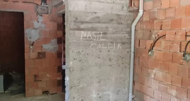 İnşaattan kabloları çaldıktan sonra “Nasıl çaldık“ yazdılar