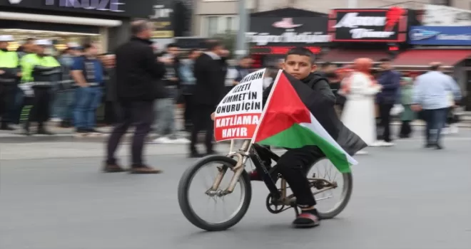 İsrail’in Gazze’ye saldırıları Düzce’de protesto edildi