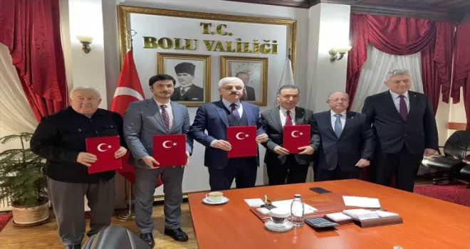 İzzet Baysal Vakfı, Bolu’ya otonom kontrollü kalp masajı cihazları bağışladı