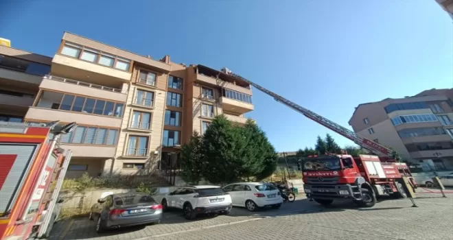 Karabük’te çatı katında çıkan yangın söndürüldü