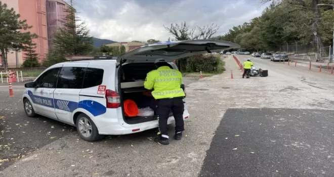 Karabük'te devrilen motosikletin sürücüsü yaralandı