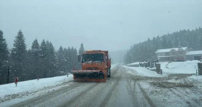 Karabük’te kar yağışı etkili oluyor