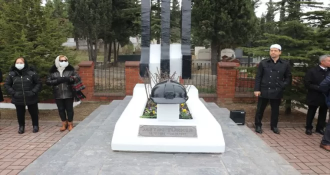 Karabük'te Metin Türker mezarı başında anıldı