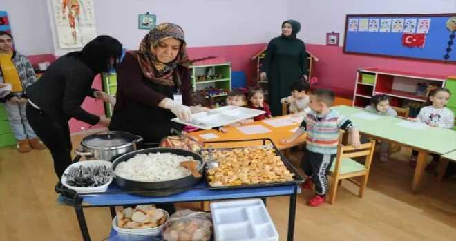 Karabük’te öğrencilere yönelik ücretsiz yemek hizmeti devam ediyor