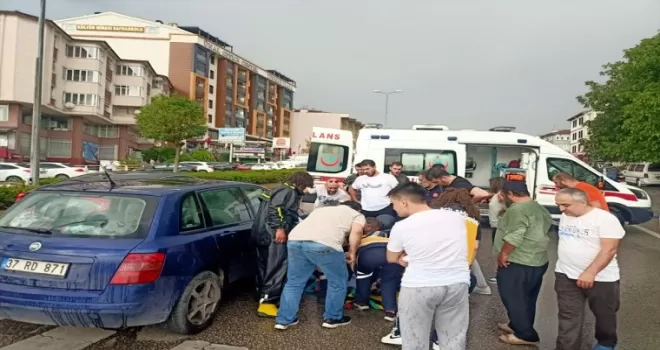Karabük’te otomobille çarpışan motosikletin sürücüsü yaralandı