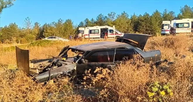 Karabük’te şarampole devrilen otomobildeki 1 kişi yaralandı