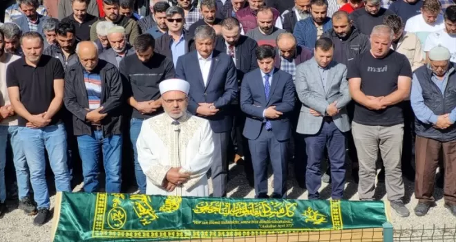 Karabük’te şehit Musa Ceylan’ın vefat eden babası defnedildi