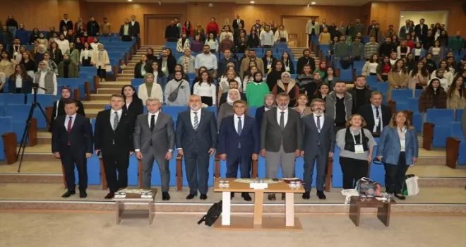 Karabük'te "Sosyal Hizmet Sempozyumu" başladı