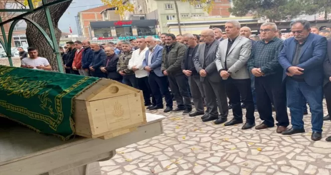 Karabük’teki trafik kazasında hayatını kaybeden kişi defnedildi