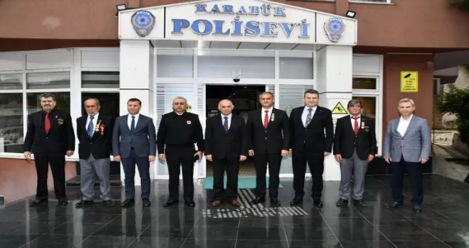Karabük Vali Vekili Gürel’den şehit aileleri ve gazi derneklerine ziyaret