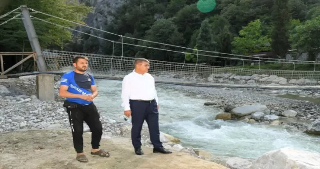 Karabük Valisi Gürel, Yenice’de selden zarar gören alanları inceledi