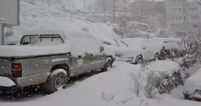 Karadeniz’de 5 ilde 460 yerleşim yerine ulaşım sağlanamıyor