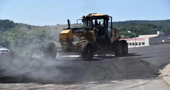 Karadeniz Ereğli’de 15 bin ton sıcak asfalt döküldü
