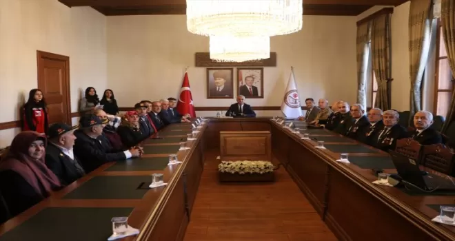 Kastamonu'da 5 Kıbrıs gazisine madalya verildi
