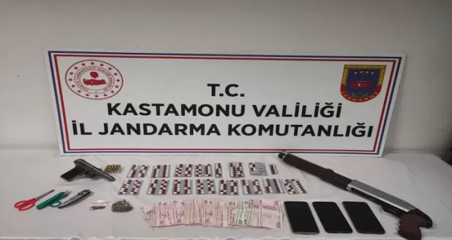 Kastamonu'da düzenlenen uyuşturucu operasyonlarında 2 kişi yakalandı