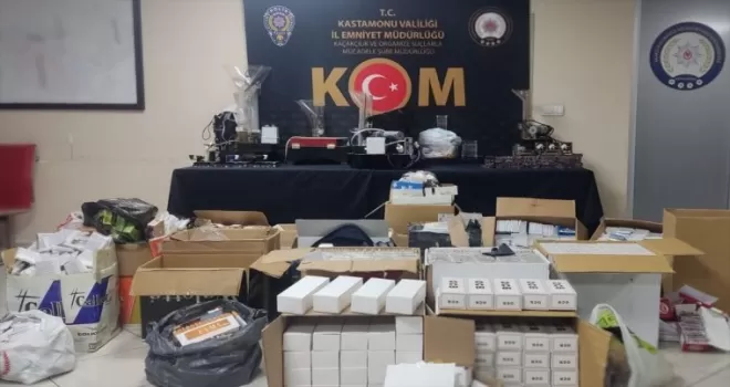 Kastamonu'da kaçak tütün operasyonunda 16 şüpheli yakalandı
