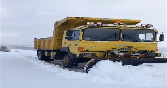 Kastamonu'da kar nedeniyle 4 köye ulaşım sağlanamıyor