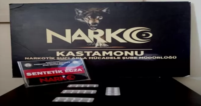Kastamonu’da reçeteye tabi hapları sattığı iddia edilen zanlı tutuklandı