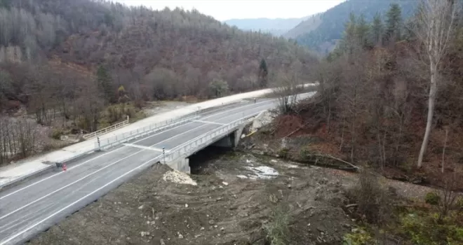 Kastamonu'da selde zarar gören 5 köprü de trafiğe açıldı