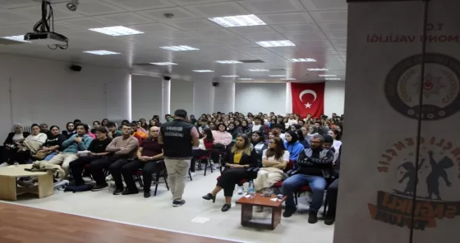 Kastamonu’da üniversite öğrencileri uyuşturucuya karşı bilinçlendirildi