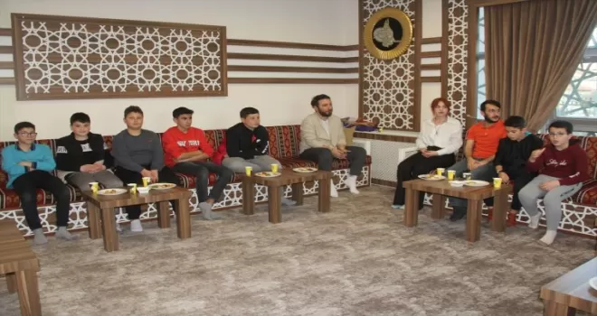 Kıbrıs gazileri Havza’da gençlerle buluştu