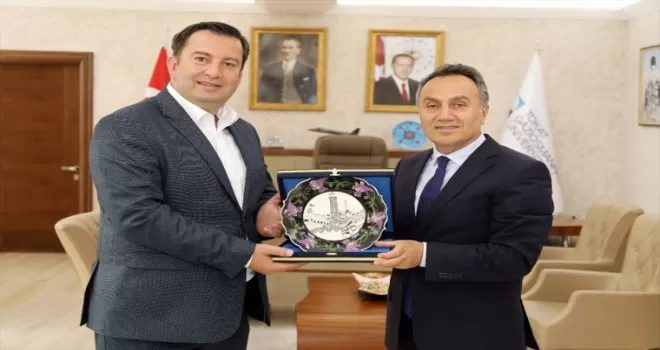 Kosova Mamuşa Belediye Başkanı Kransiç, TOGÜ’yü ziyaret etti
