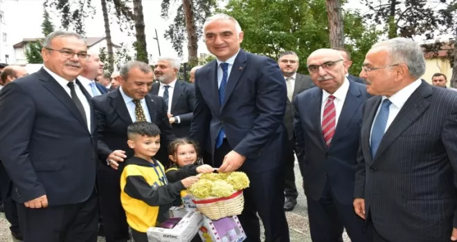 Kültür ve Turizm Bakanı Ersoy, Ordu'da ziyaretlerde bulundu: