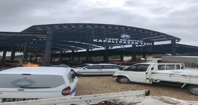 Ladik’te kapalı pazar yeri hizmete açıldı