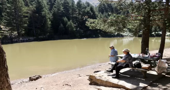 Limni Gölü Tabiat Parkı’nı 4 ayda yaklaşık 150 bin kişi ziyaret etti
